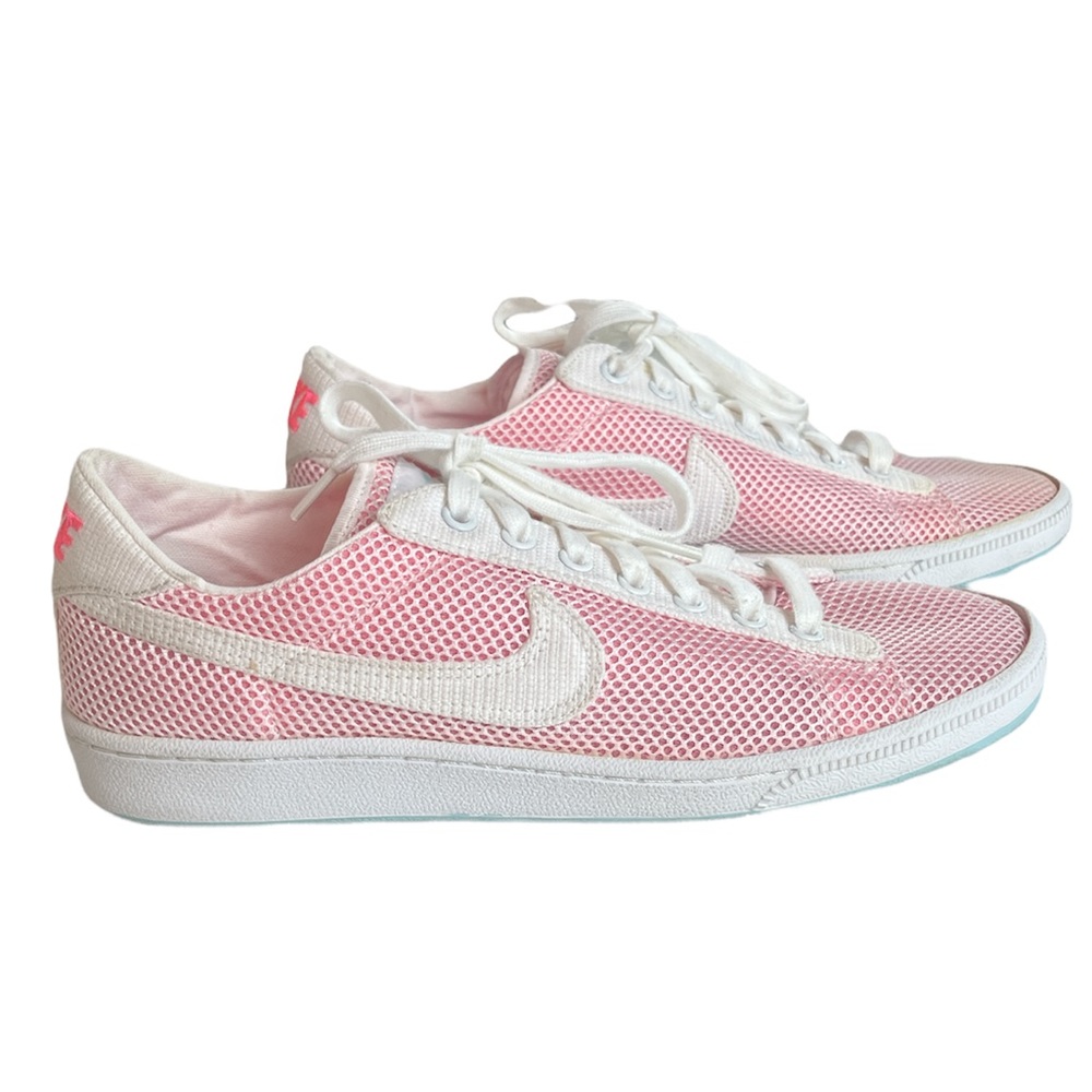 Nike Sneakers - Woman’s Size 10
